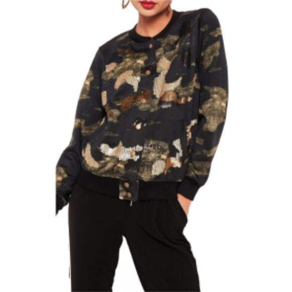 Missguided Jackets & Blazers - NWT Misguided Sequent camo bomber jacket Size M
